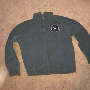 IUP quarter zip